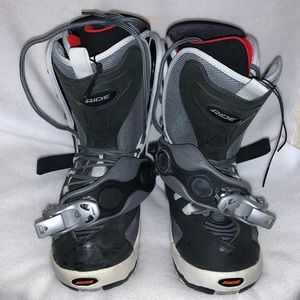 Ride Men’s Snowboarding Boots